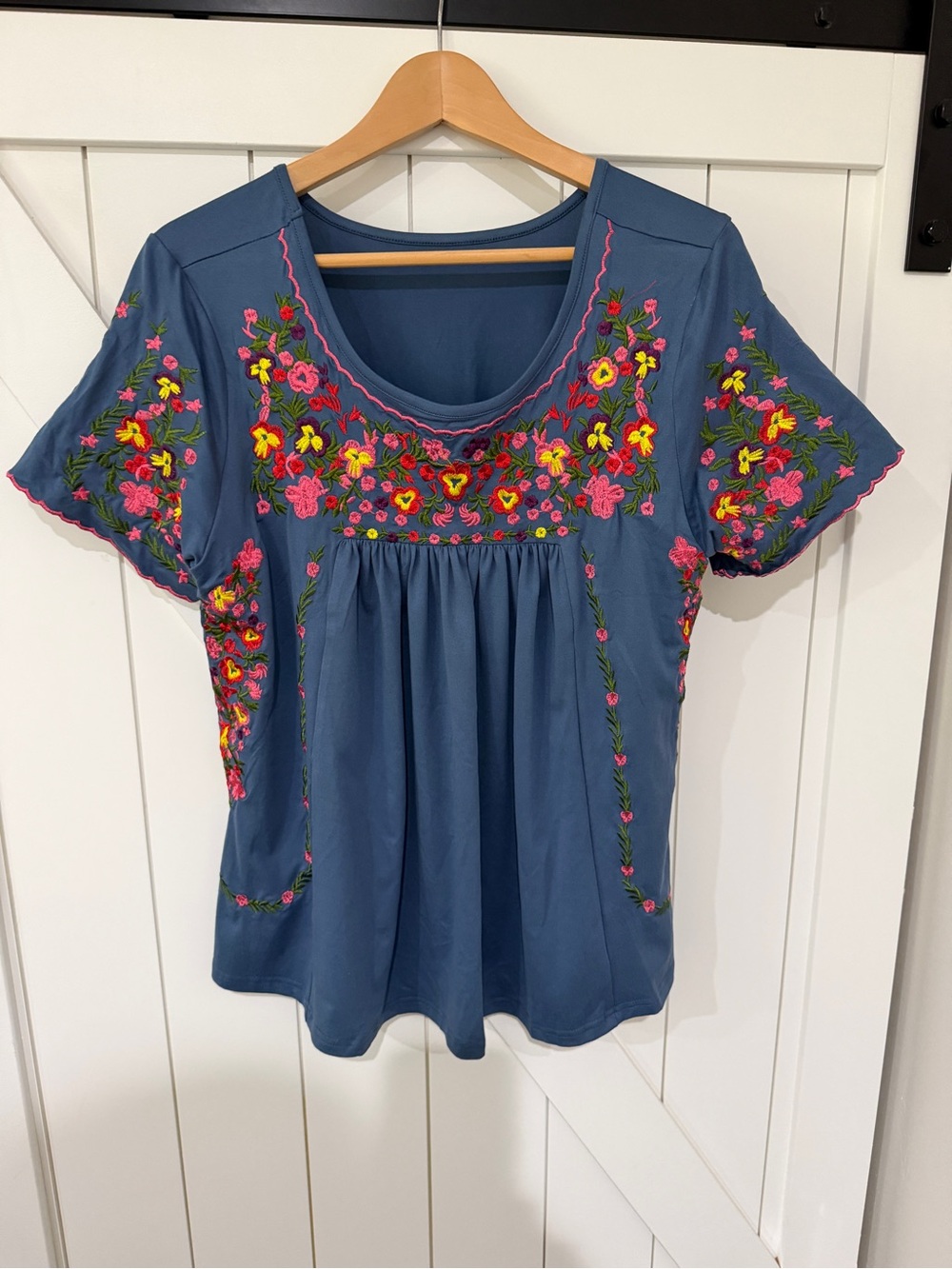 Blue Embroidered Short-Sleeve Women's Top